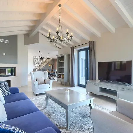 Holiday home Edoardo *